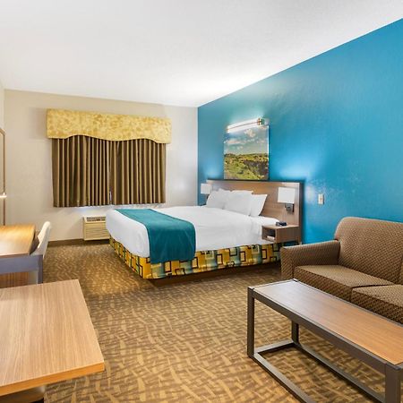 Everspring Suites Bismarck Eksteriør bilde