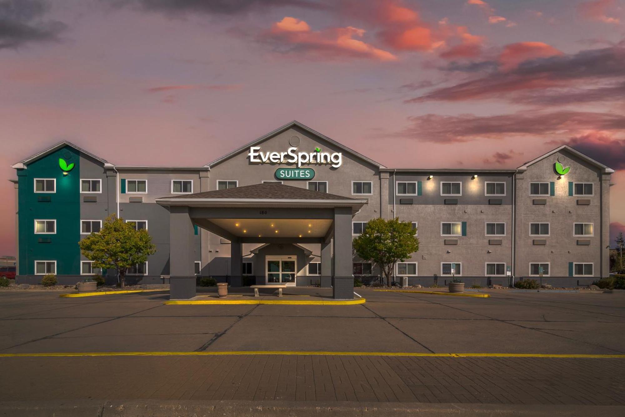 Everspring Suites Bismarck Eksteriør bilde